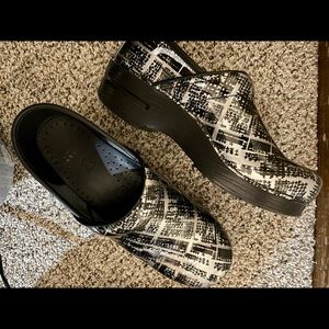 Dansko shoes worn only a few times- like new